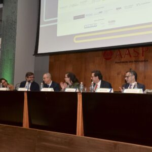 02-8oCongresso-24-9-sessao-boas-vindas-016