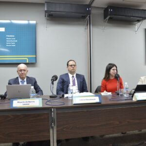 04-8oCongresso-25-9-acoes-coletivas-001