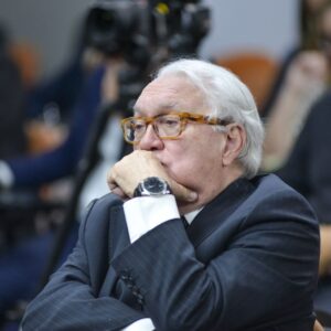 06-8oCongresso-24-9-sigilo-no-processo-054